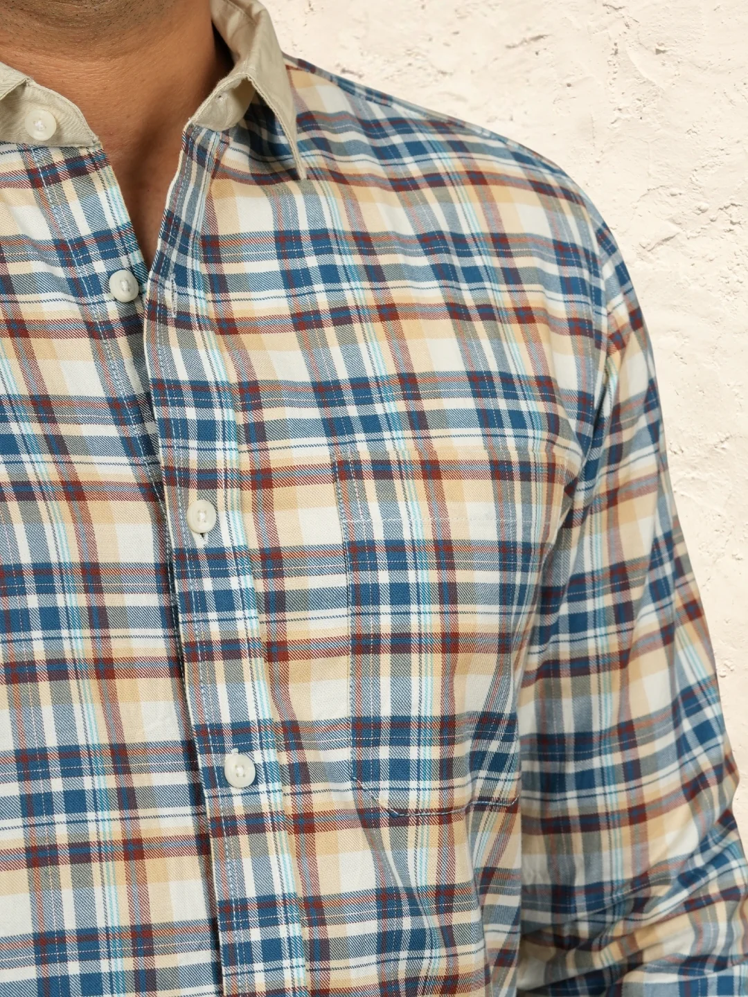Contrast collar cotton cream checks shirt - Image 3