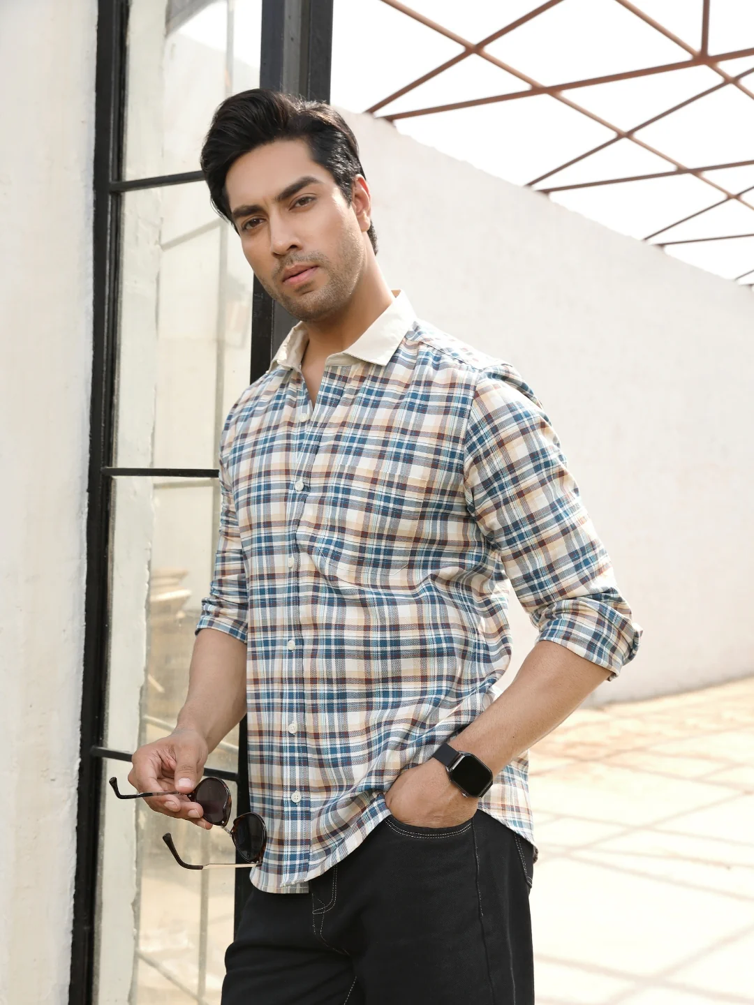 Contrast collar cotton cream checks shirt - Image 5