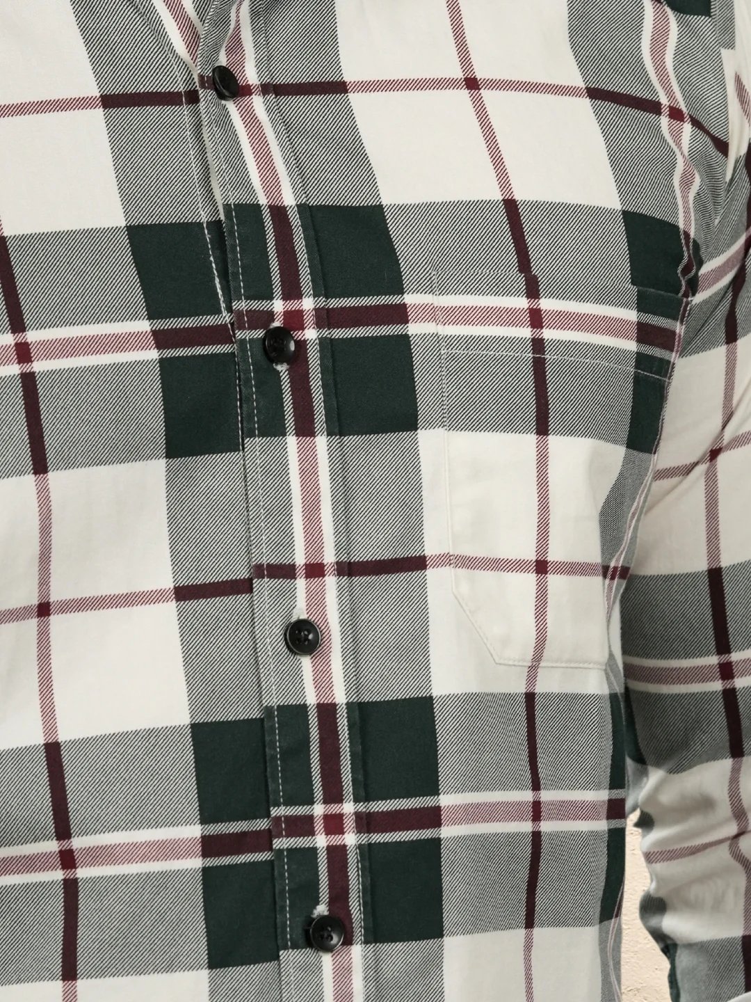 Contrast collar cotton green checks shirt - Image 3