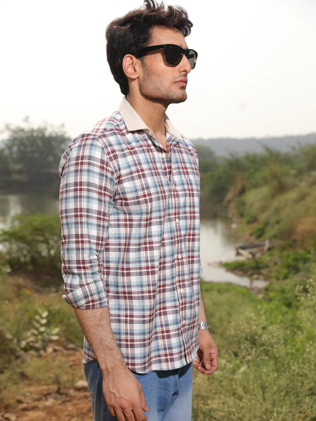 Contrast collar cotton Red checks shirt - Image 3