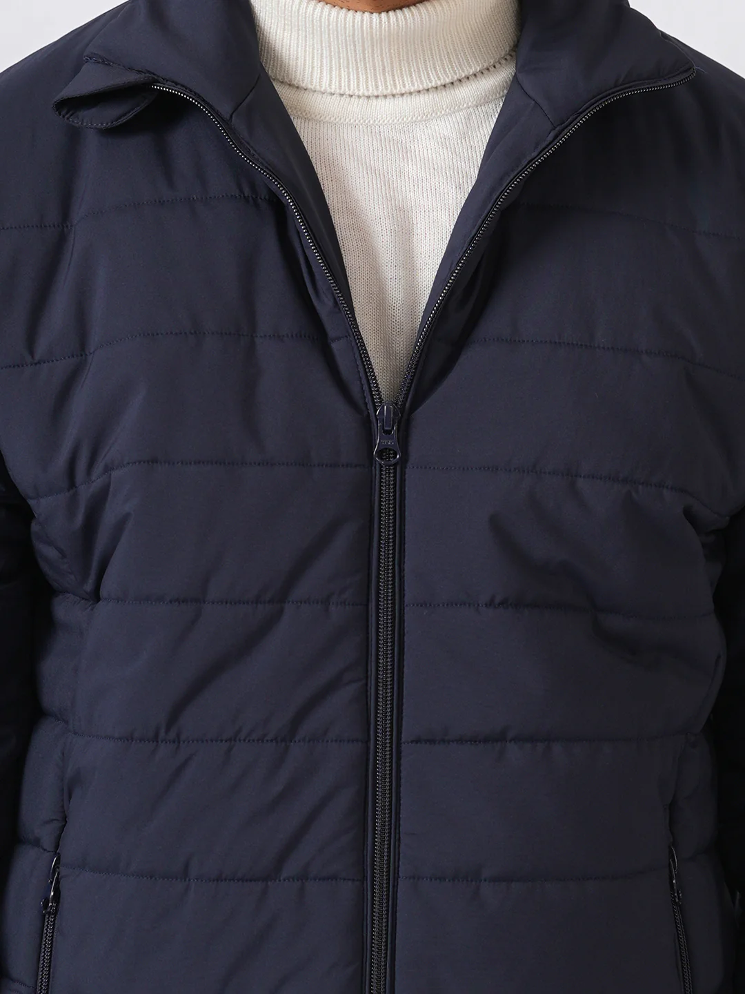 Navy Blue Solid Lightweight Puffer Jacket - Image 5