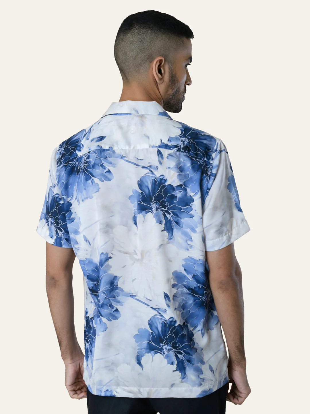 Off White Printed Rayon Shirt - Image 5
